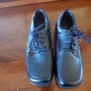 Smart fit boys dress shoes